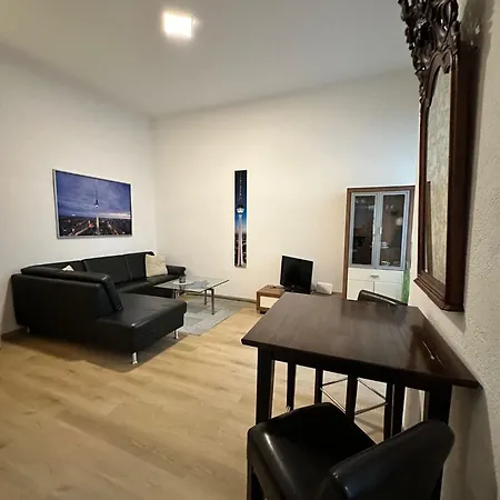 Apartment Tiny Loft Berlin