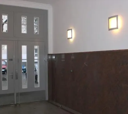 Апартаменты Tiny Loft